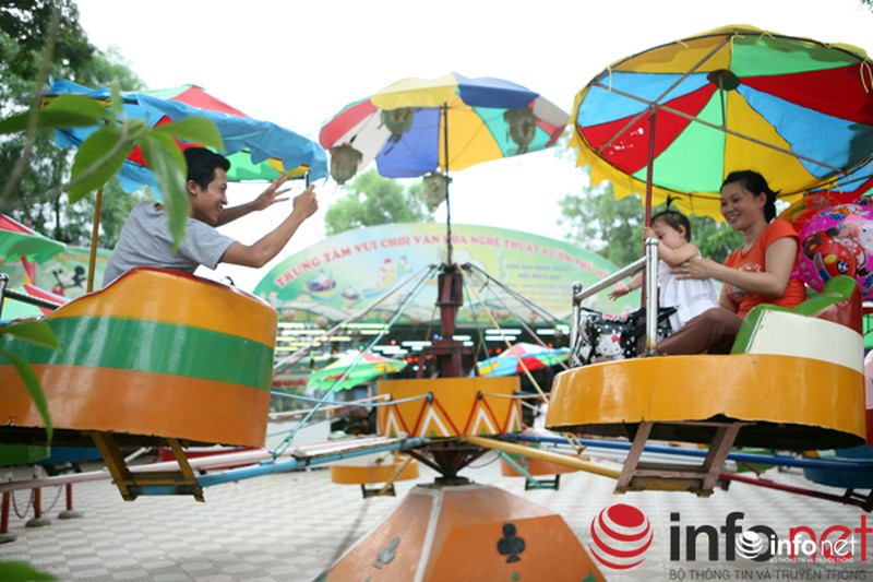 Chùm ảnh: Người dân Thủ đô sống chậm trong không khí đại lễ - ảnh 14