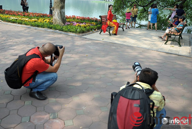 Chùm ảnh: Người dân Thủ đô sống chậm trong không khí đại lễ - ảnh 6