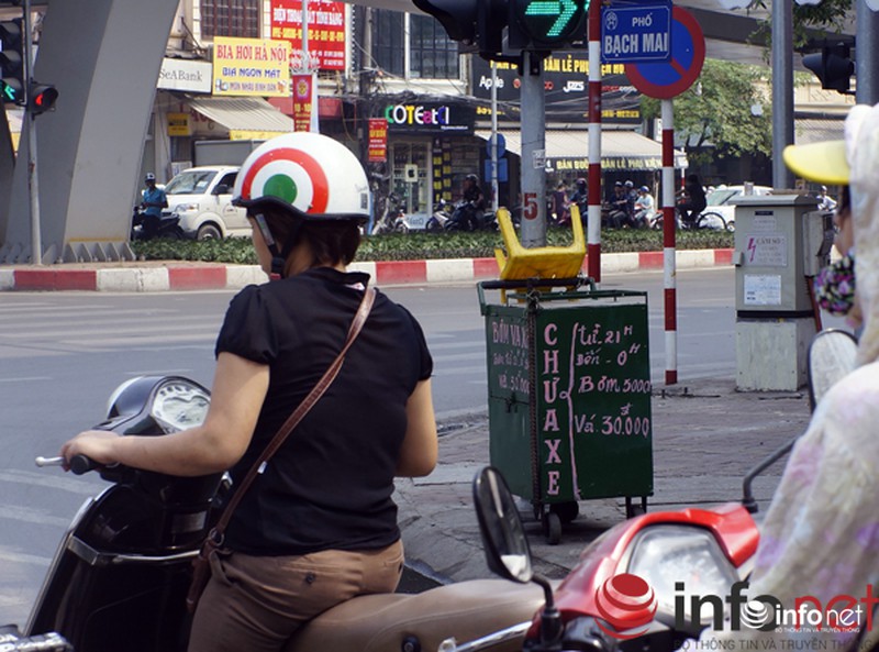 Cảnh báo độc chỉ có ở Hà Nội: Tối qua mới mất xe, ba khóa vẫn mất trộm - ảnh 6