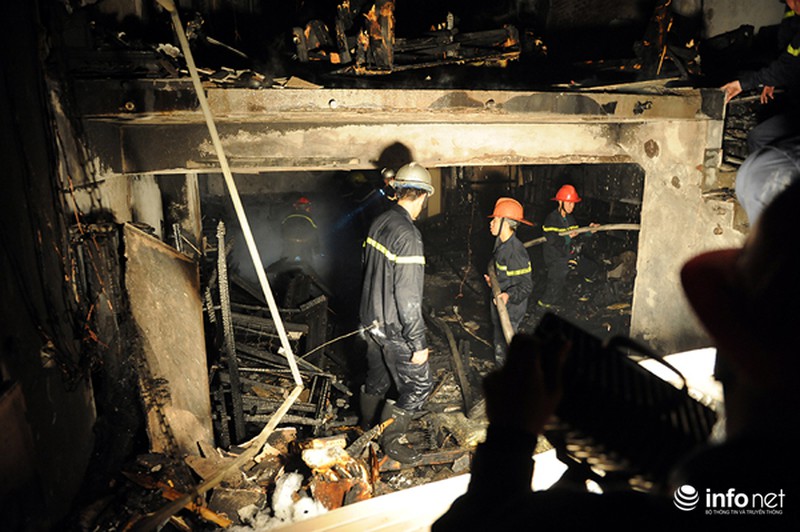 Xúc động hình ảnh lính PCCC cứu sống chú chó nhỏ - ảnh 5