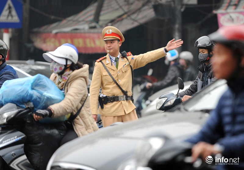 Hết Tết, nghe kể chuyện CSGT trực giao thừa - ảnh 3