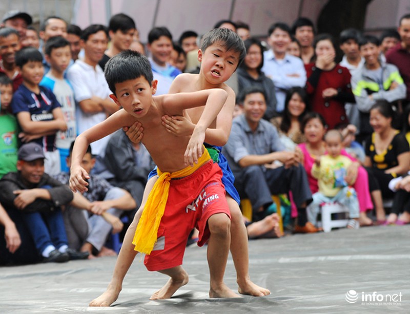Về làng Mai Động xem đô vật... nhí - ảnh 4
