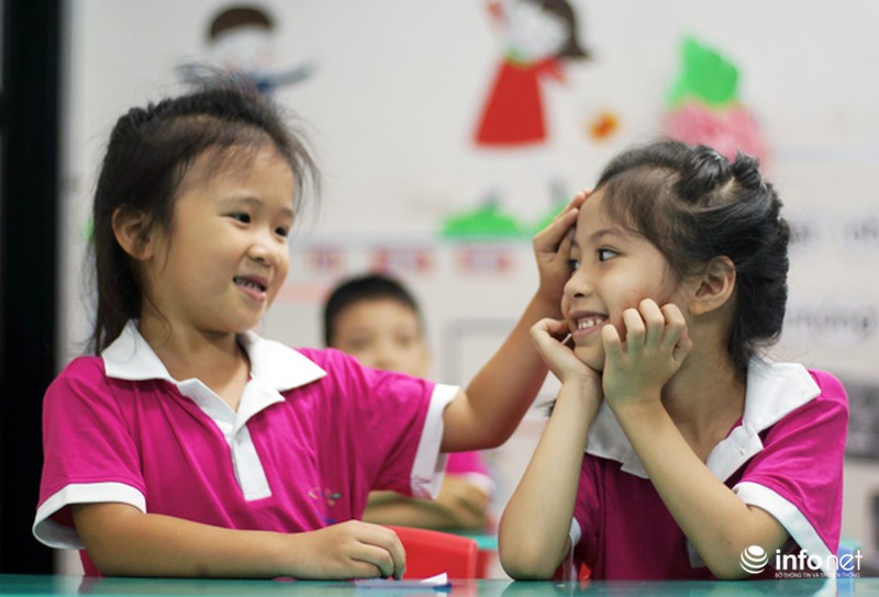 Nước mắt các bé mầm non rơi trong buổi học cuối - ảnh 4