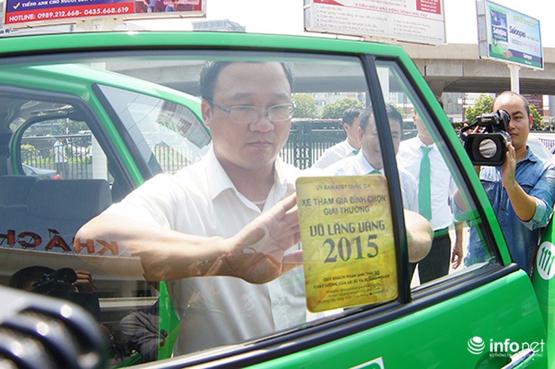 Khởi động giải thưởng