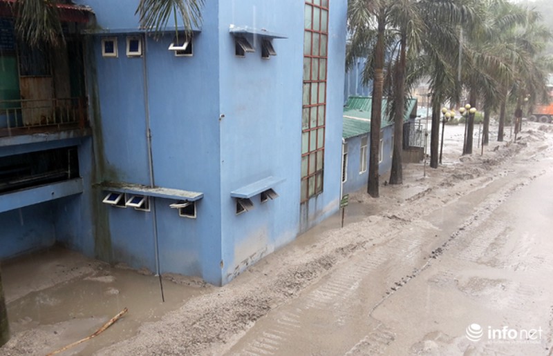 Mỏ than lớn nhất Việt Nam ngập trong bùn đất, thiệt hại khoảng 500 tỷ đồng - ảnh 6