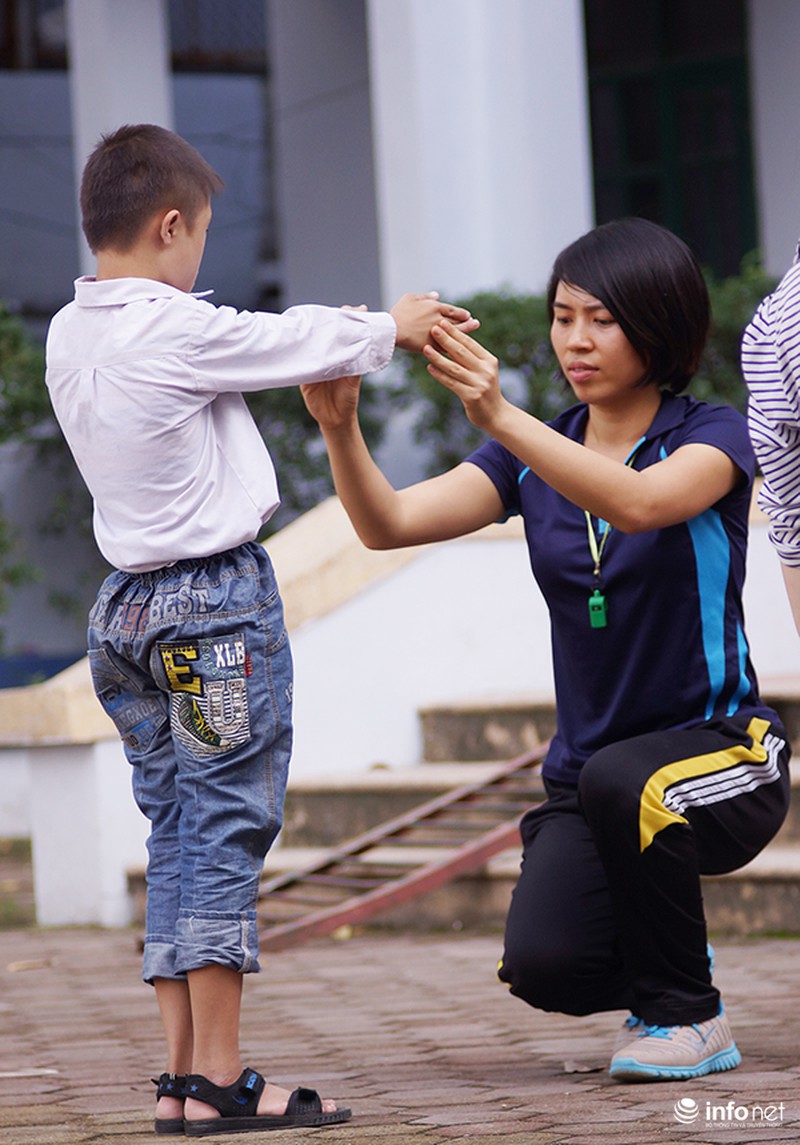 Chuyện cô giáo trẻ chỉ muốn nghe học sinh cất tiếng