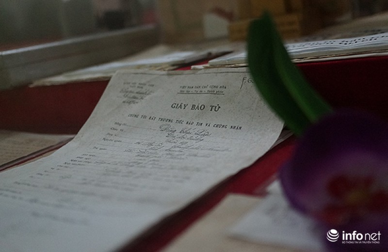 Người cựu binh già với những