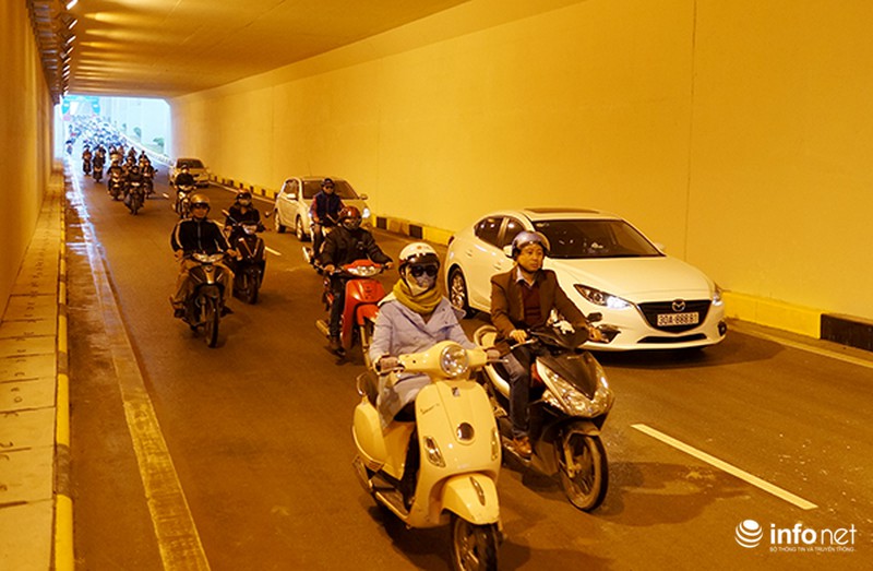 Cận cảnh 2 hầm chui được trông đợi nhất Thủ đô vừa đưa vào sử dụng - ảnh 6