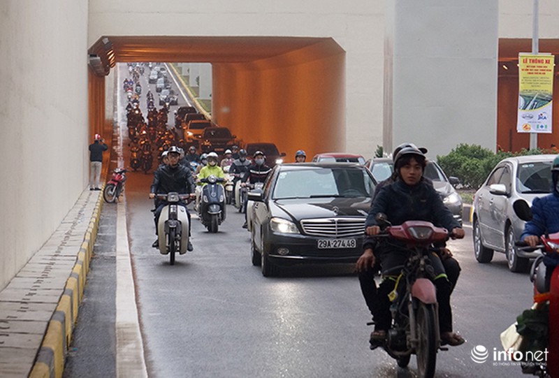 Cận cảnh 2 hầm chui được trông đợi nhất Thủ đô vừa đưa vào sử dụng - ảnh 9
