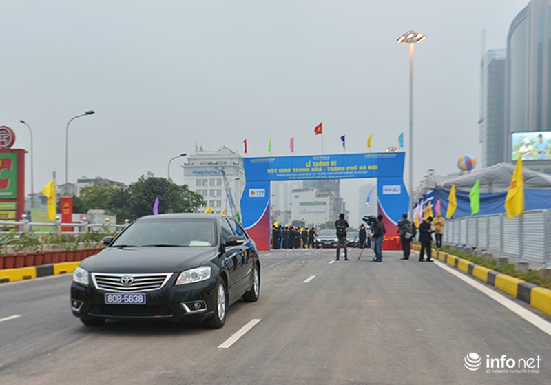 Cận cảnh 2 hầm chui được trông đợi nhất Thủ đô vừa đưa vào sử dụng - ảnh 11