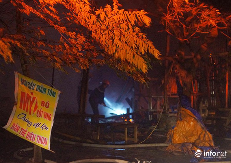 Cháy lớn khu nhà tạm trong đêm giá rét - ảnh 6