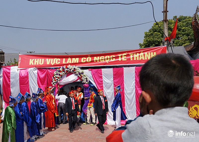 Chém lợn Ném Thượng: Giảm bạo lực nhưng vẫn thiếu tính nhân văn - ảnh 9