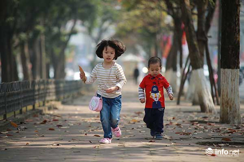 Hà Nội đẹp nao lòng trong dịp Lễ Tình yêu - ảnh 1