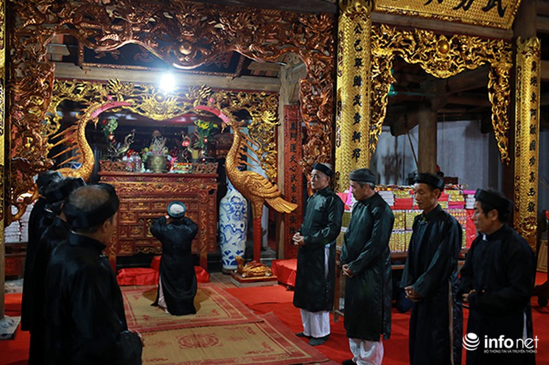 Hà Nội: Lạ lùng nơi cả làng đi xin lửa đầu năm - ảnh 1