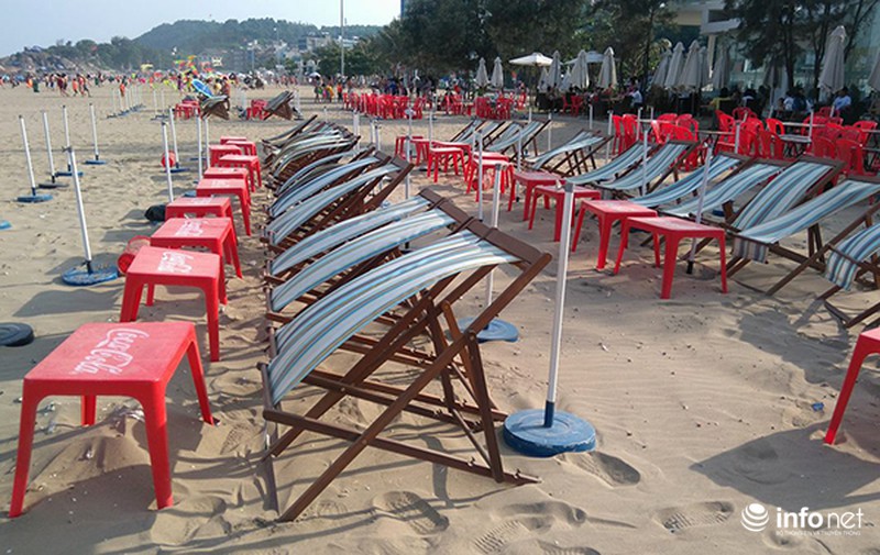 Sầm Sơn thành biển người, hàng loạt dịch vụ