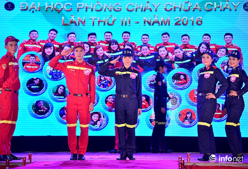 Chiêm ngưỡng vẻ đẹp khoẻ khoắn, tự tin của nữ SV phòng cháy chữa cháy - ảnh 3