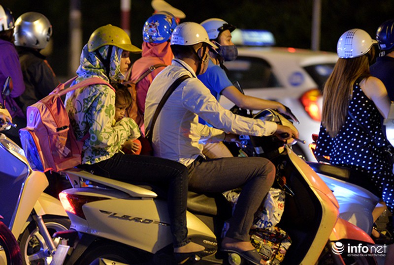 Sau kỳ nghỉ lễ, các gia đình