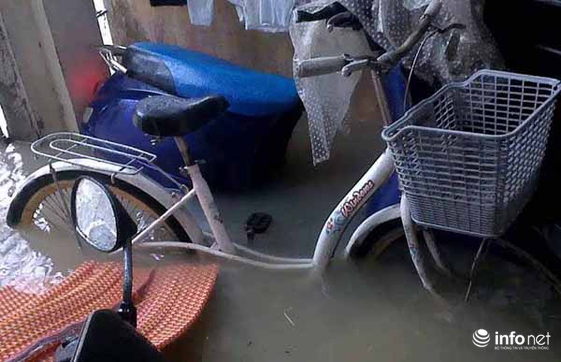 Những hình ảnh Huế chìm trong biển nước sau cơn mưa lớn - ảnh 5