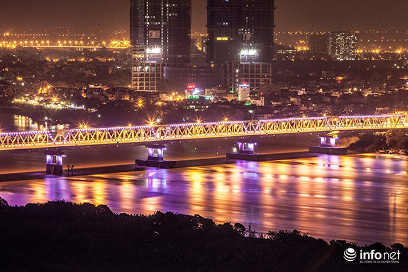 Cùng ngắm Hà Nội đẹp rực rỡ khi lên đèn - ảnh 1