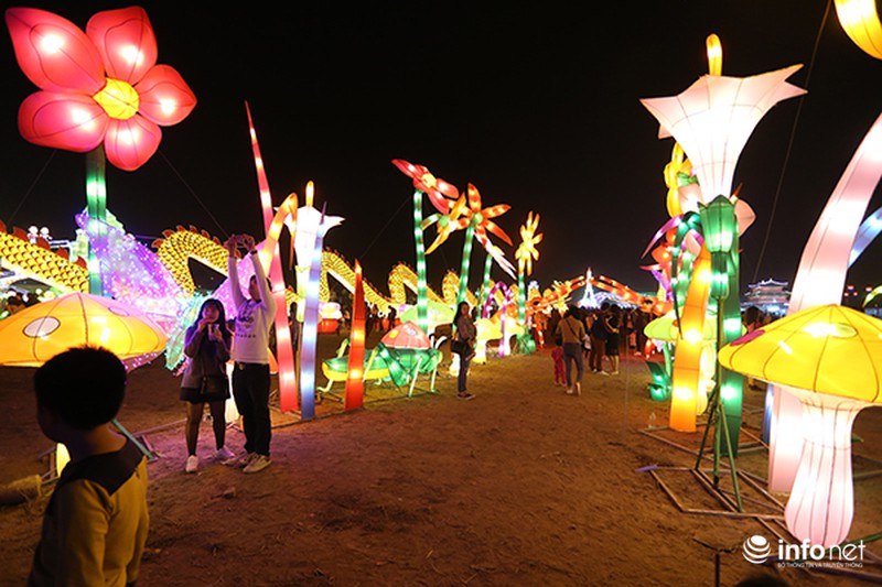 Mãn nhãn với lễ hội đèn lồng khổng lồ đầu tiên tại Việt Nam - ảnh 8