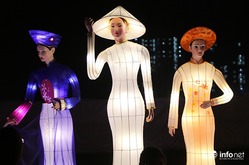 Mãn nhãn với lễ hội đèn lồng khổng lồ đầu tiên tại Việt Nam - ảnh 15