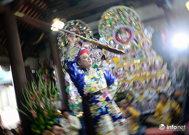 Huyền bí lễ mở phủ trong tín ngưỡng Thờ Mẫu của người Việt - ảnh 6