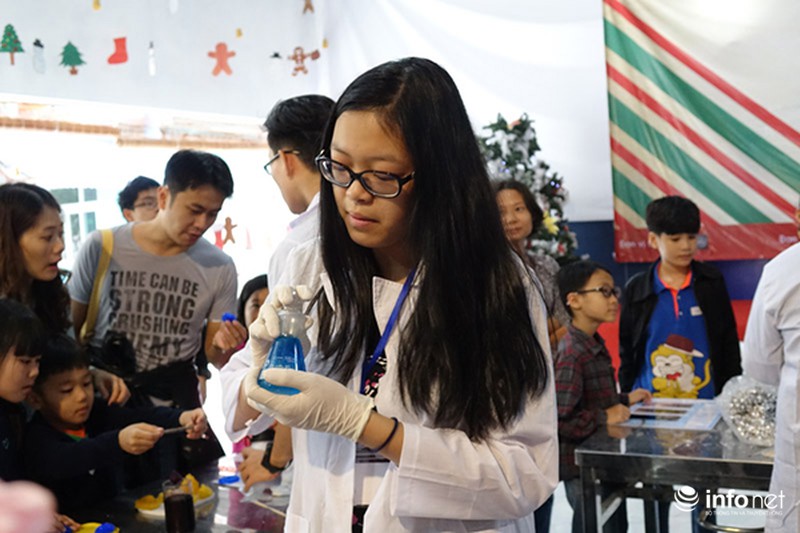 Các thí nghiệm khoa học thú vị thu hút học sinh - ảnh 5