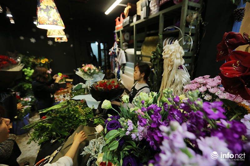 Ngọt ngào như những bông hoa hồng phủ socola trong ngày Valentine - ảnh 2