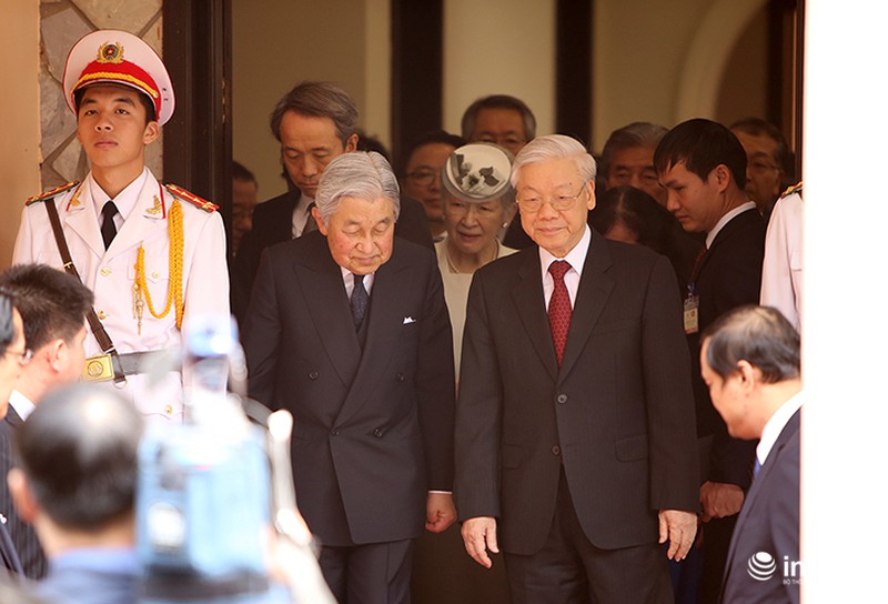 Tổng Bí thư Nguyễn Phú Trọng mời Nhà vua và Hoàng hậu Nhật Bản dự tiệc trà - ảnh 2