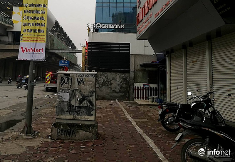 Vạch kẻ vỉa hè đoạn zic zắc, đoạn