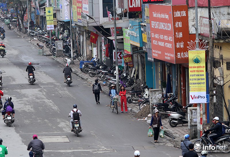 Vạch kẻ vỉa hè đoạn zic zắc, đoạn