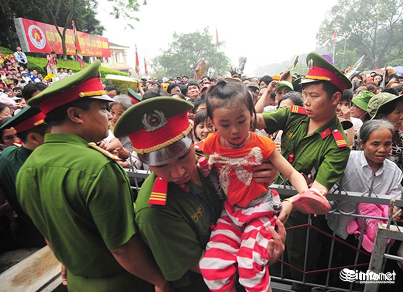 Lần đầu tiên sử dụng “hàng rào mềm” trong Lễ hội Đền Hùng - ảnh 2
