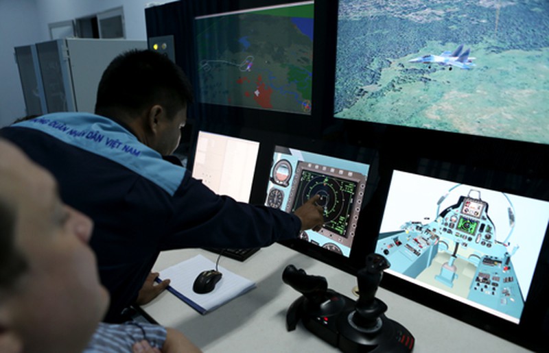 Toàn cảnh tiêm kích đa năng SU-30MK2 trên không phận phía Nam - ảnh 14