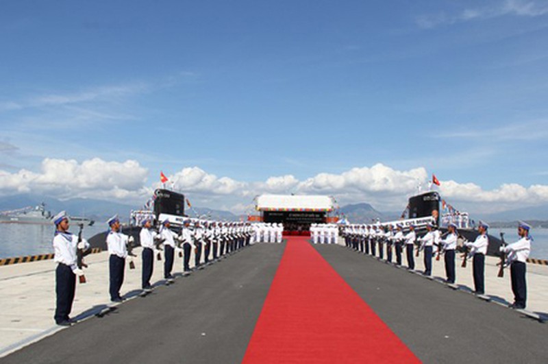 Toàn cảnh Lễ thượng cờ quốc gia tàu ngầm Kilo Hà Nội và TP.HCM - ảnh 1