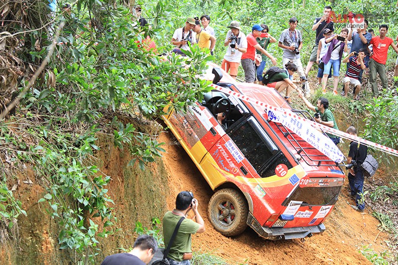 PVC Huy Linh vô địch hạng Nâng cấp Giải