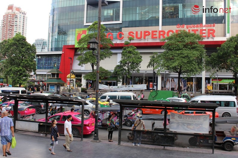 Sặc sỡ như taxi Bangkok - ảnh 3