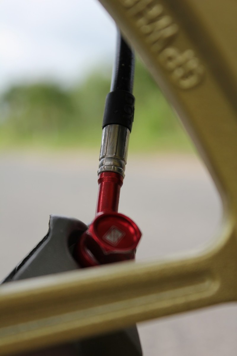 Super Cub 50cc 'độc nhất vô nhị' với dàn đồ chơi hàng trăm triệu