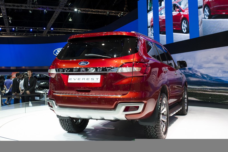 Ford Everest 2015 mới sẽ ra mắt vào ngày 13/11 tới - ảnh 4