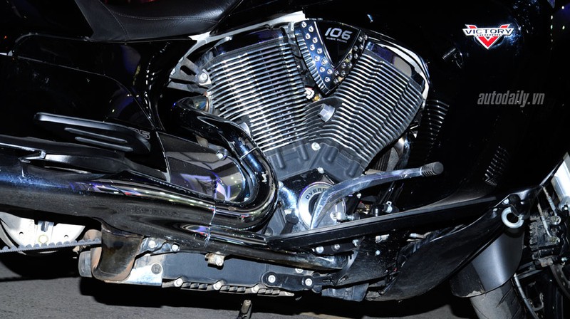 Cận cảnh “phi thuyền trên cạn” Victory Vision Tour tại Hà Nội - ảnh 14