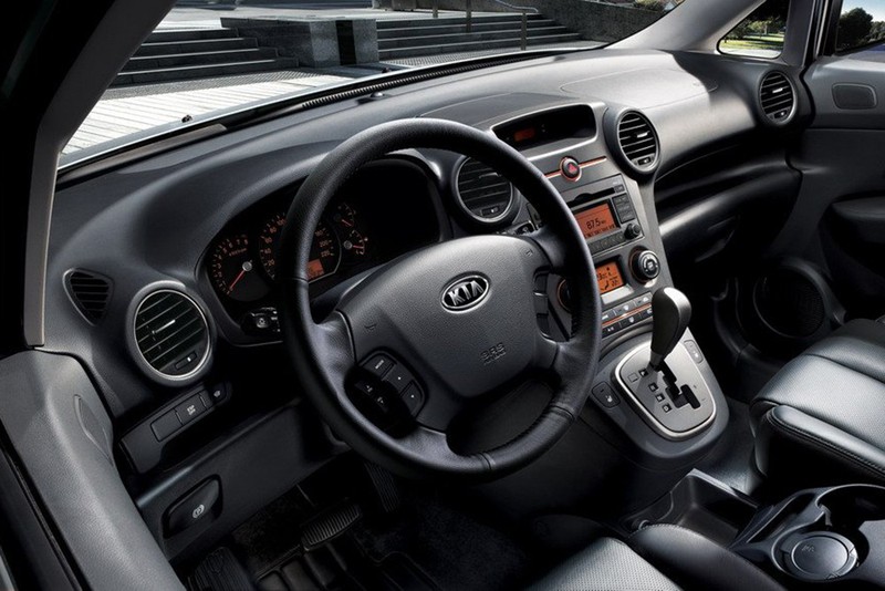 So sánh KIA Carens và Suzuki Ertiga: MPV giá rẻ 600-650 triệu - ảnh 23