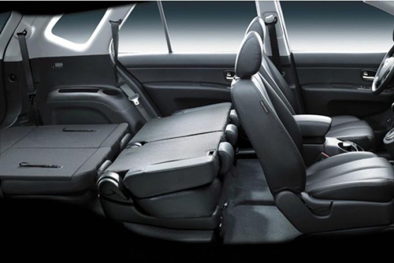 So sánh KIA Carens và Suzuki Ertiga: MPV giá rẻ 600-650 triệu - ảnh 25