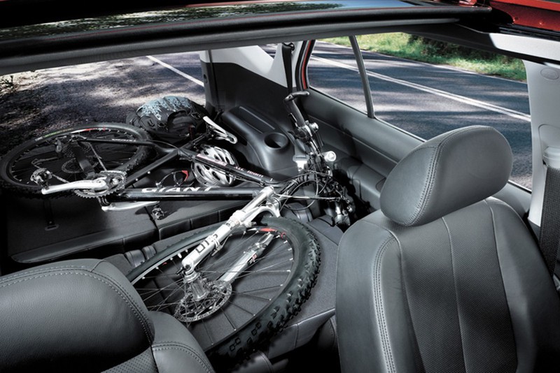 So sánh KIA Carens và Suzuki Ertiga: MPV giá rẻ 600-650 triệu - ảnh 26