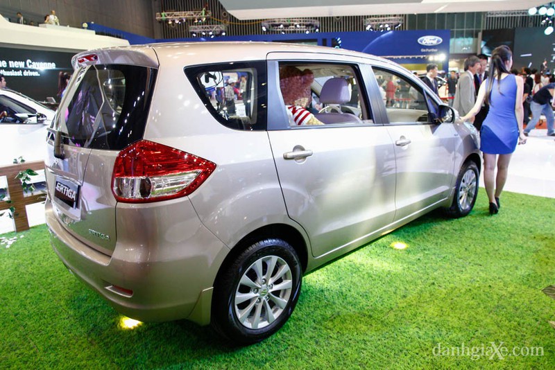 So sánh KIA Carens và Suzuki Ertiga: MPV giá rẻ 600-650 triệu - ảnh 6