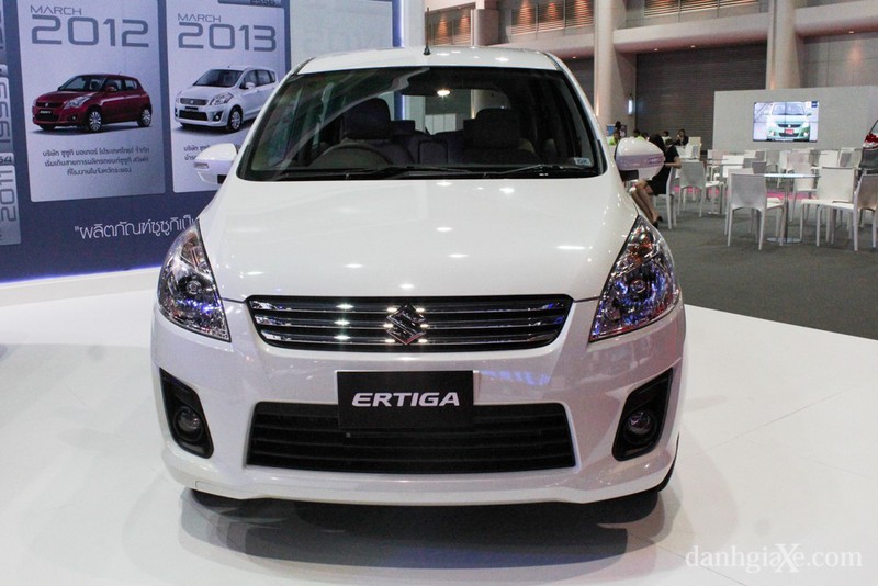 So sánh KIA Carens và Suzuki Ertiga: MPV giá rẻ 600-650 triệu - ảnh 16