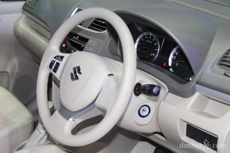 So sánh KIA Carens và Suzuki Ertiga: MPV giá rẻ 600-650 triệu - ảnh 35