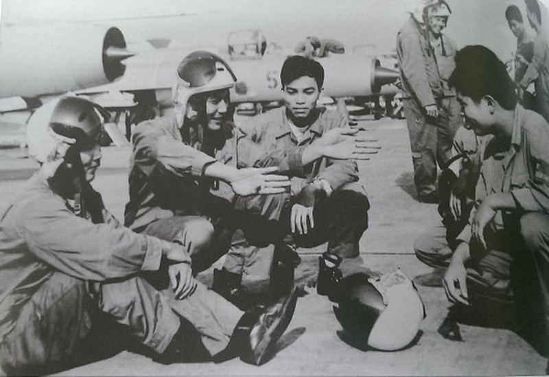 Phi công Mỹ sững sờ vì sức mạnh