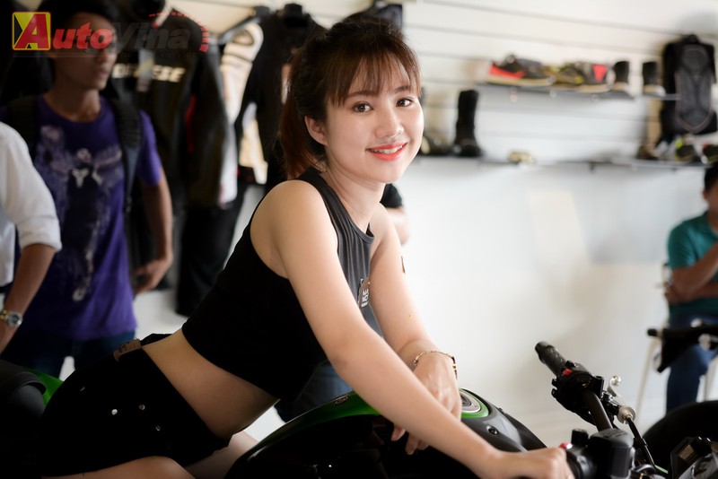 Đẹp như các PG ngày Kawasaki trình làng Việt Nam - ảnh 7