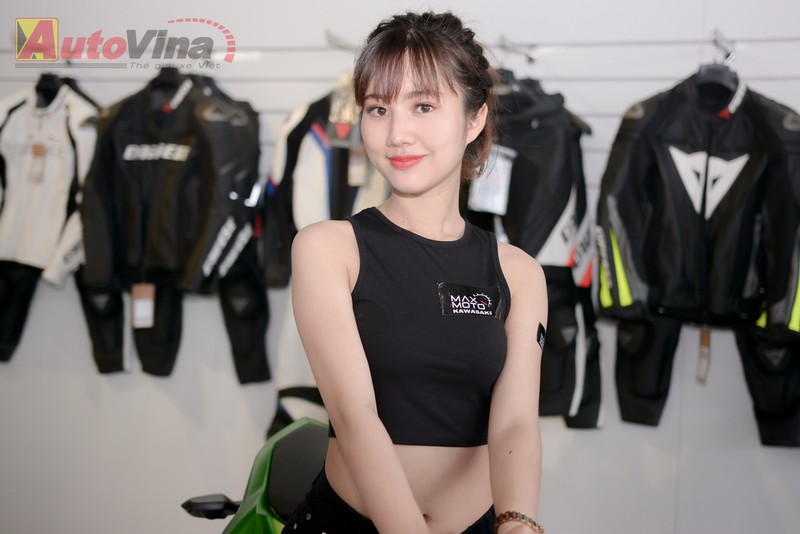 Đẹp như các PG ngày Kawasaki trình làng Việt Nam - ảnh 6