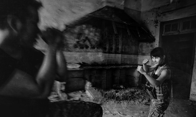 Cận cảnh trang phục, vũ khí trong phim hành động VN theo phong cách Holywood - ảnh 6