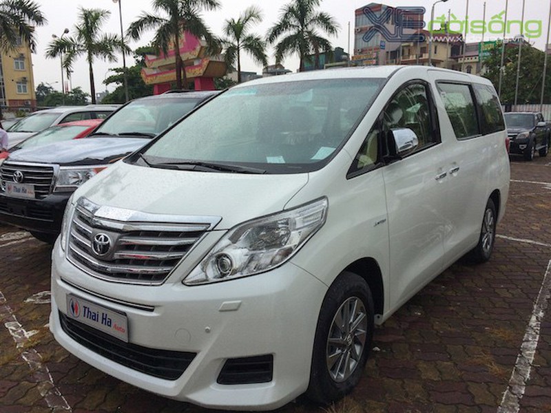 Lần đầu tiên có chợ bán ô tô như bán rau ở Hà Nội - ảnh 10